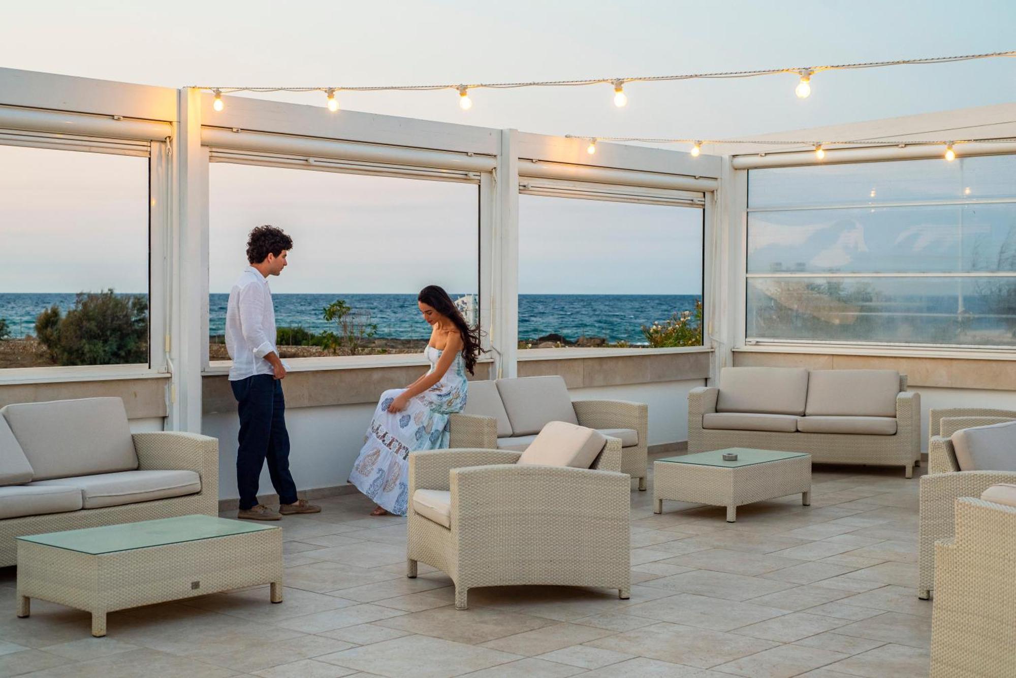 Pietrablu Resort & Spa - Cdshotels Полиняно а Маре Екстериор снимка