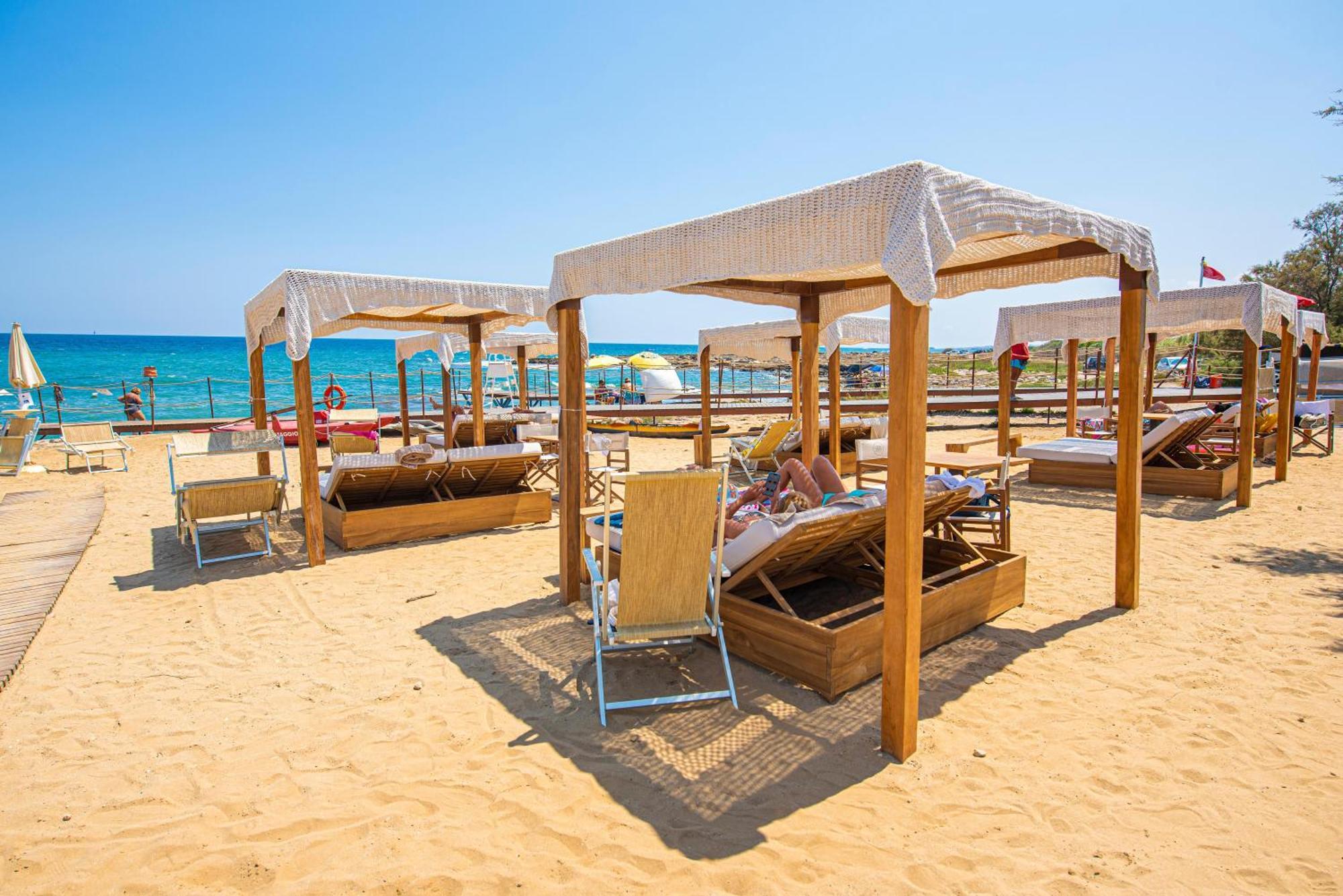 Pietrablu Resort & Spa - Cdshotels Полиняно а Маре Екстериор снимка